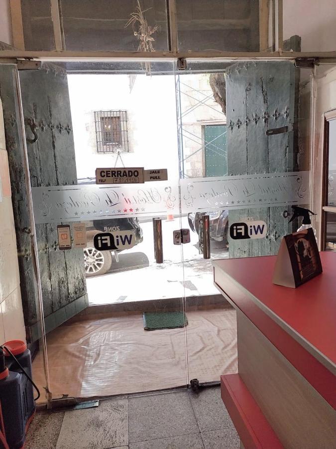 Hostal La Realeza Potosi Bagian luar foto