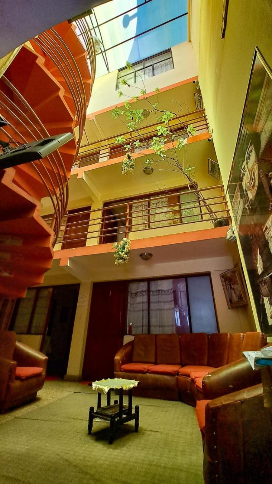 Hostal La Realeza Potosi Bagian luar foto