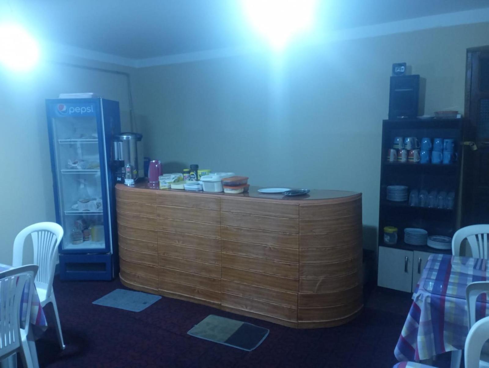 Hostal La Realeza Potosi Bagian luar foto