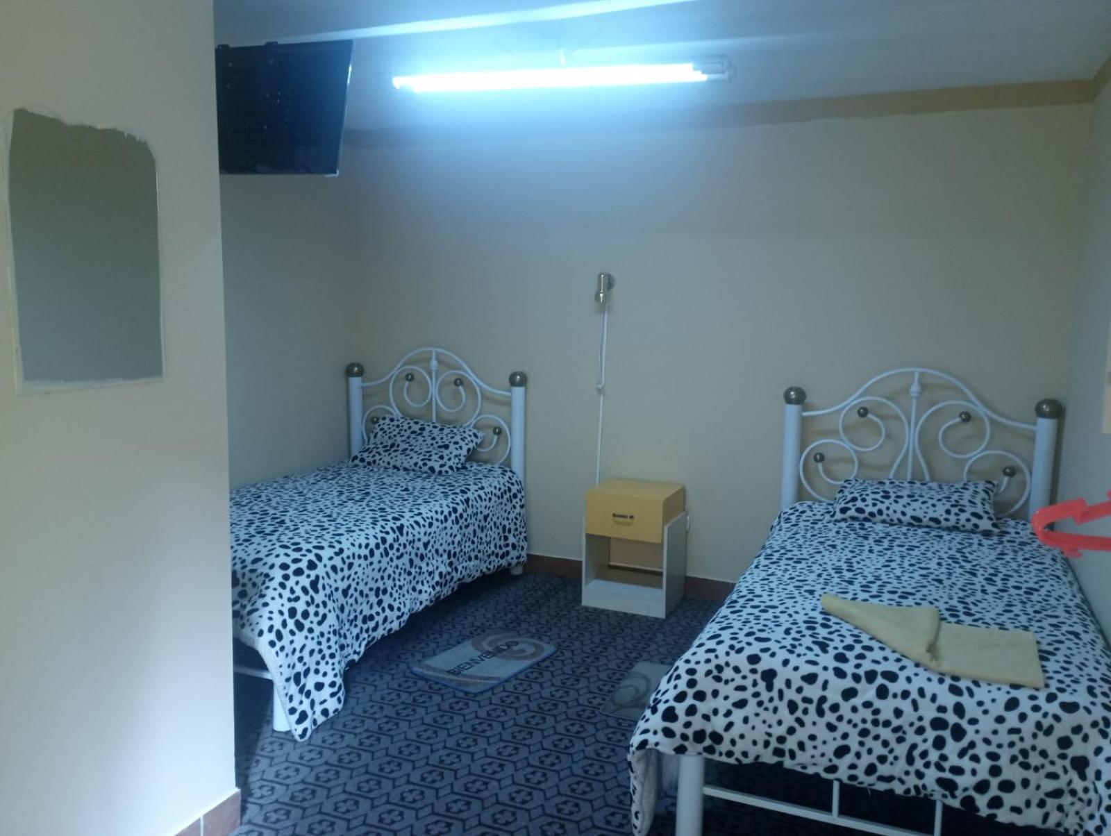 Hostal La Realeza Potosi Bagian luar foto